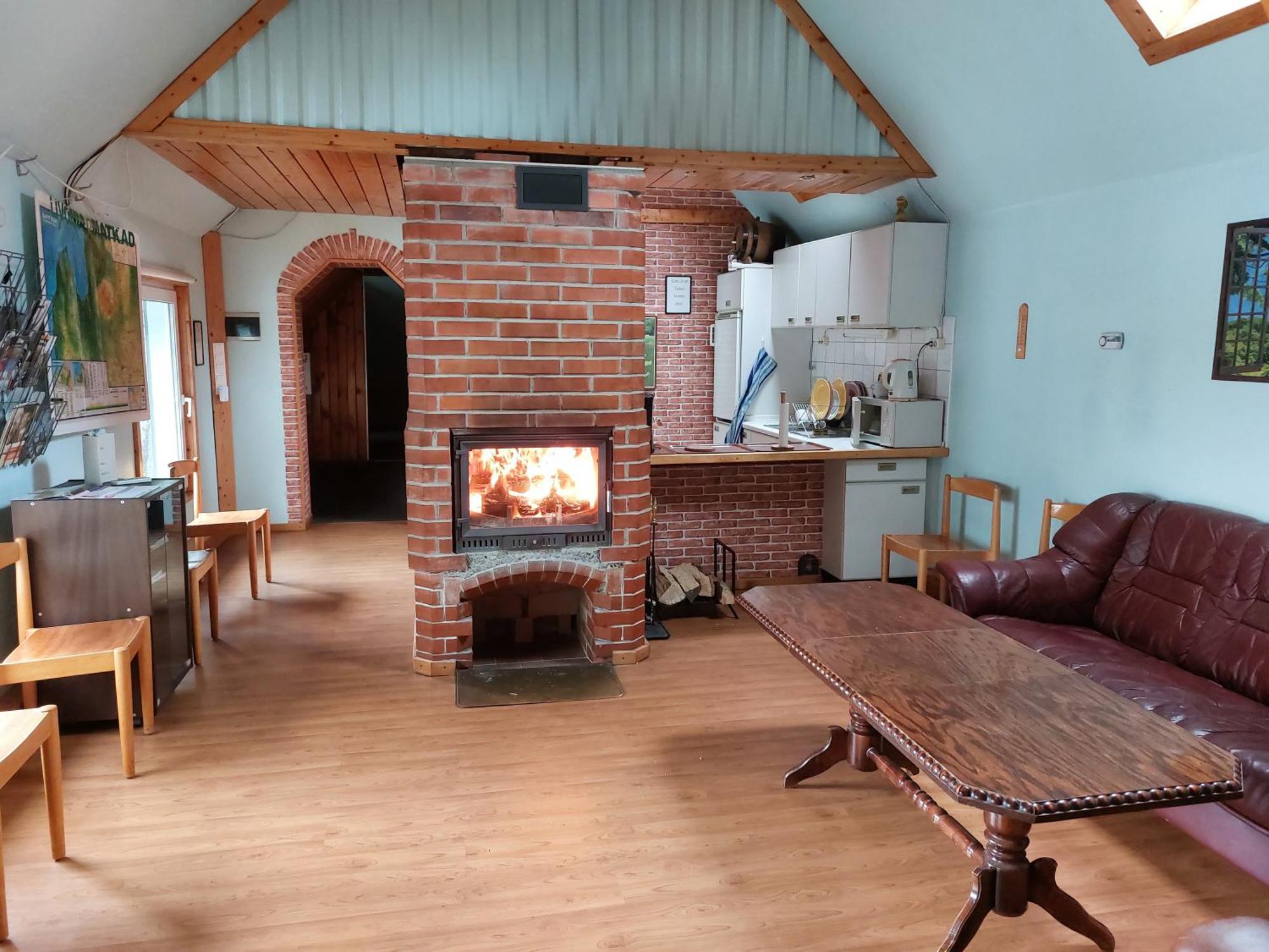 Livonia Matkamaja Hostel Kilingi-Nomme Luaran gambar